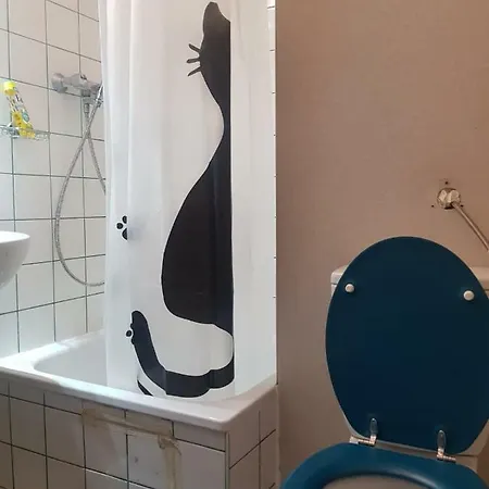 Man's Apartman